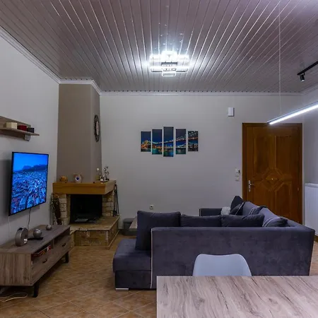 G.R Luxury Apartment Kalligoni Exterior photo