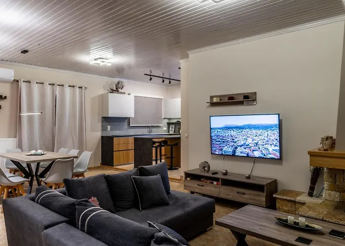 G.R Luxury Apartment